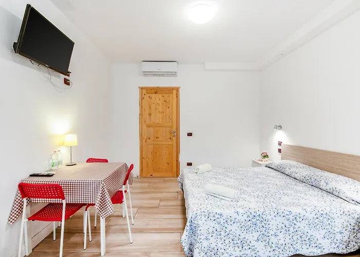 Отель Trieste Маргера